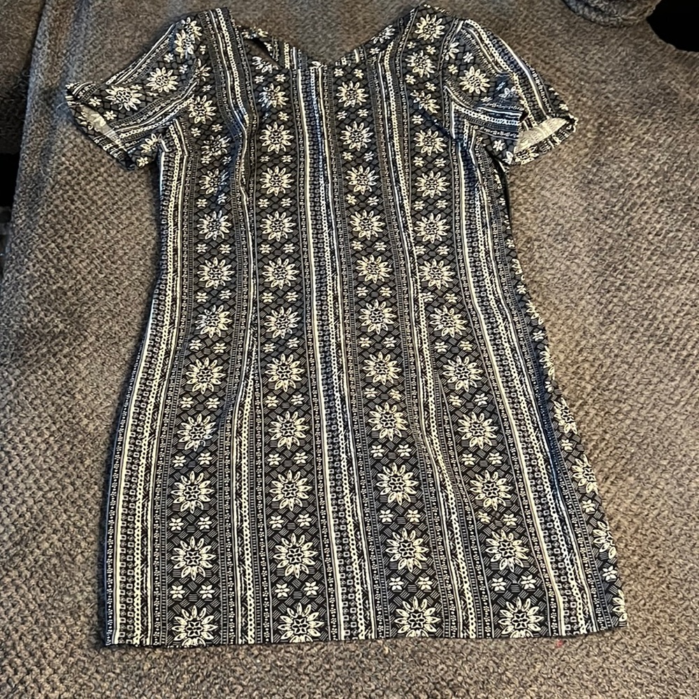 Hollister. Fitted dress. Size L.